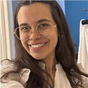 Native espagnole.
Cours ludiques pour enfants à distance ou en présentiel